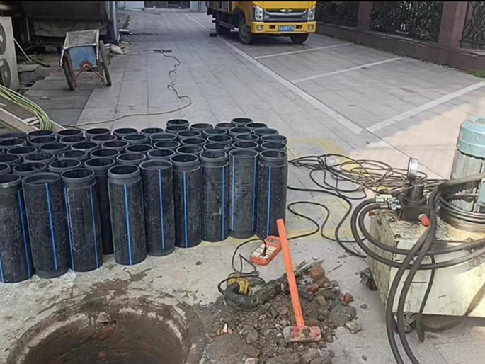 阳山PE置换管厂家 DN315置换管 非开挖管短管置换